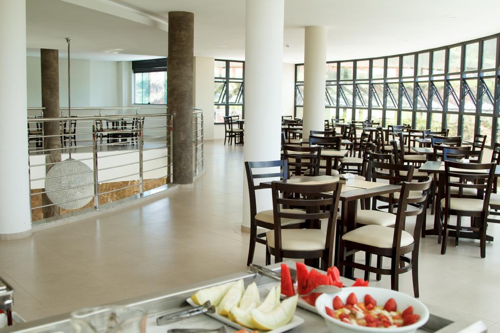 Minas Platinum Hotel & Convention Консельейру-Лафаети Экстерьер фото