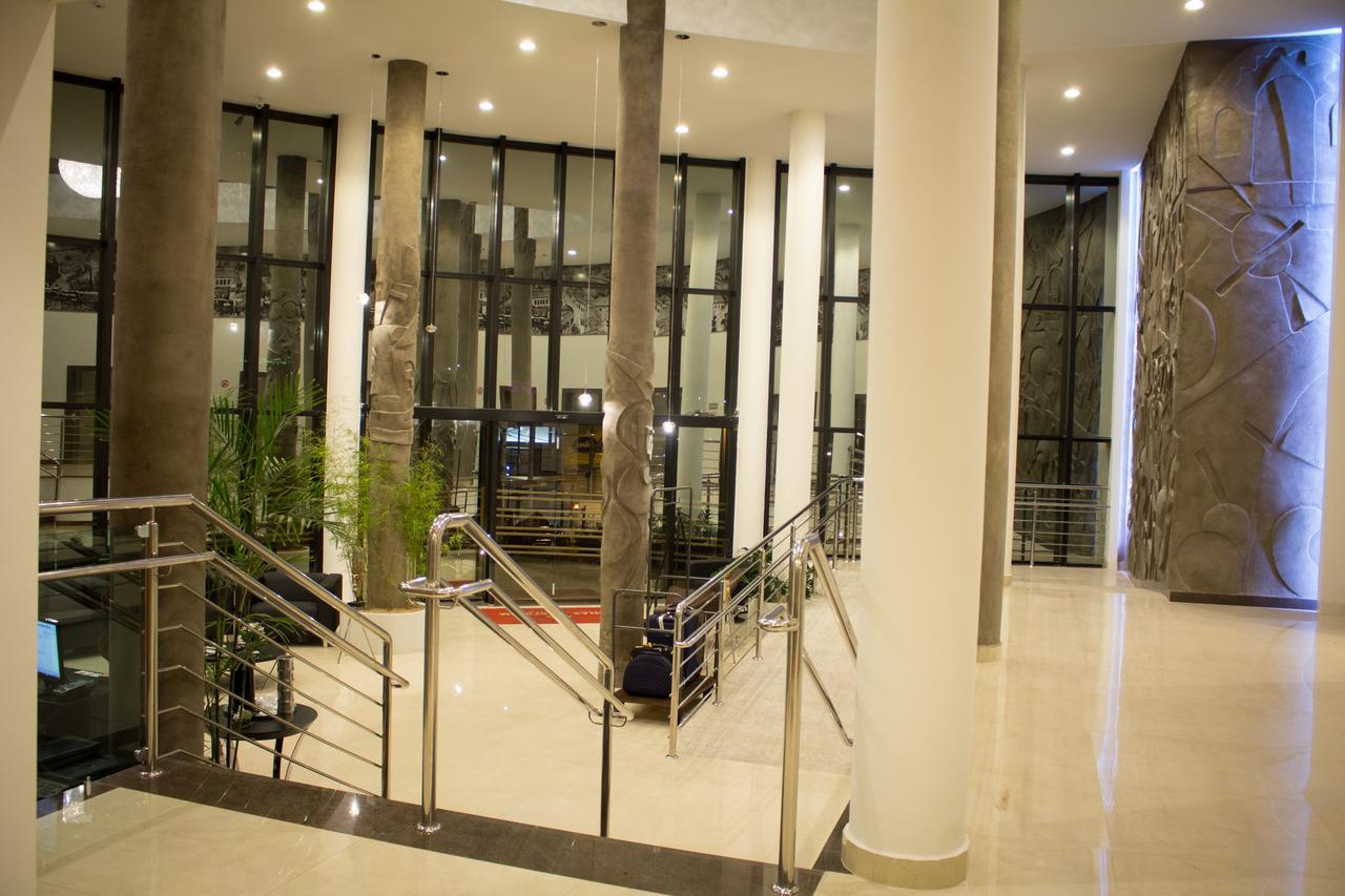 Minas Platinum Hotel & Convention Консельейру-Лафаети Экстерьер фото