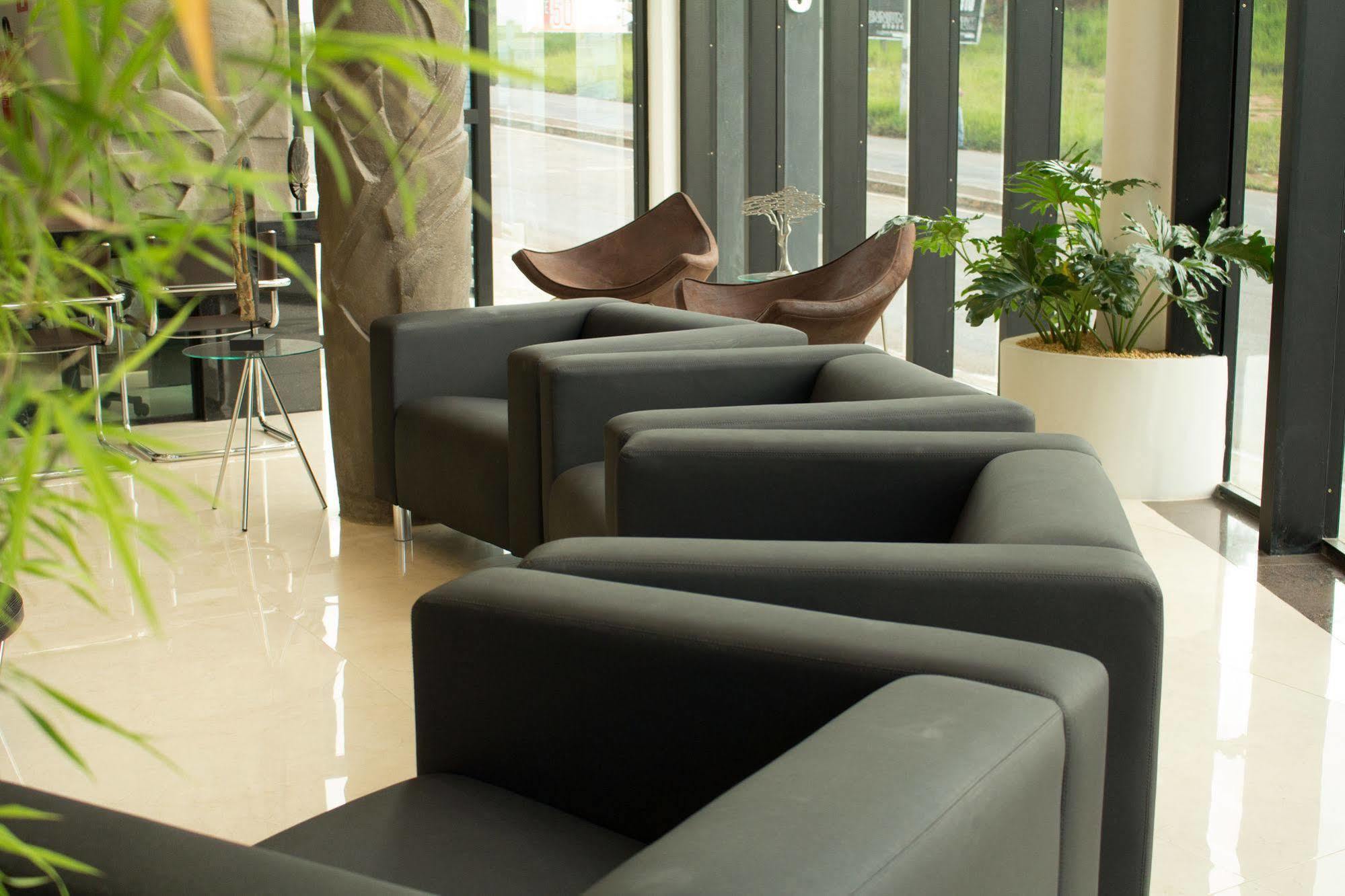 Minas Platinum Hotel & Convention Консельейру-Лафаети Экстерьер фото
